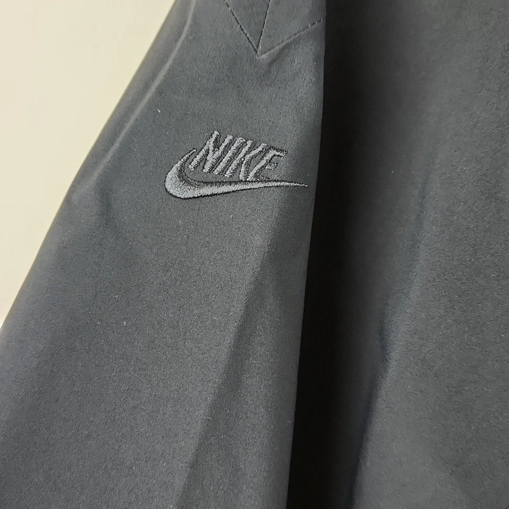 Nike Women's Teci+Pack Storm-FitADV - Picture 9 of 11